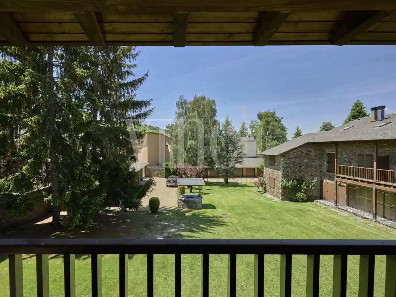 Garden of Detached homes for sale in Puigcerdà  with Heating, Parquet flooring and Terrace