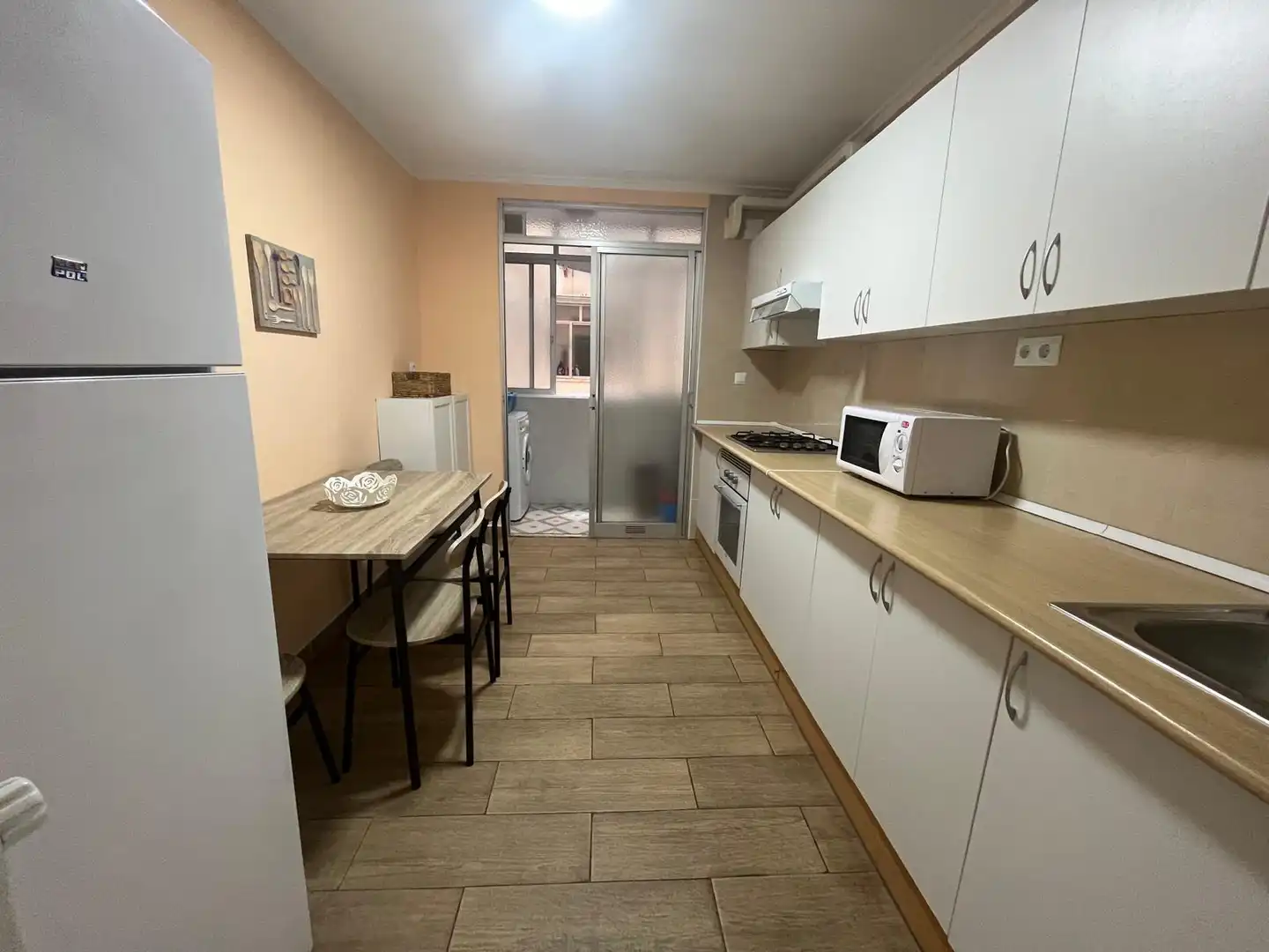 Kitchen of Flat for rent in Cartagena  with Air Conditioner, Furnished and Balcony