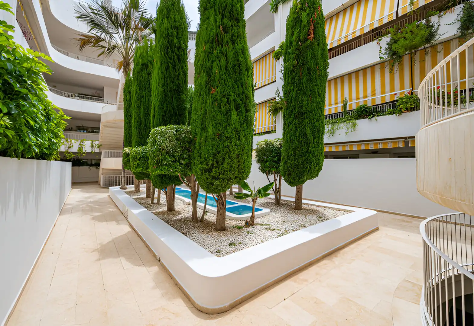 Apartament amb piscina en venda a Milla de Oro, imagen 34