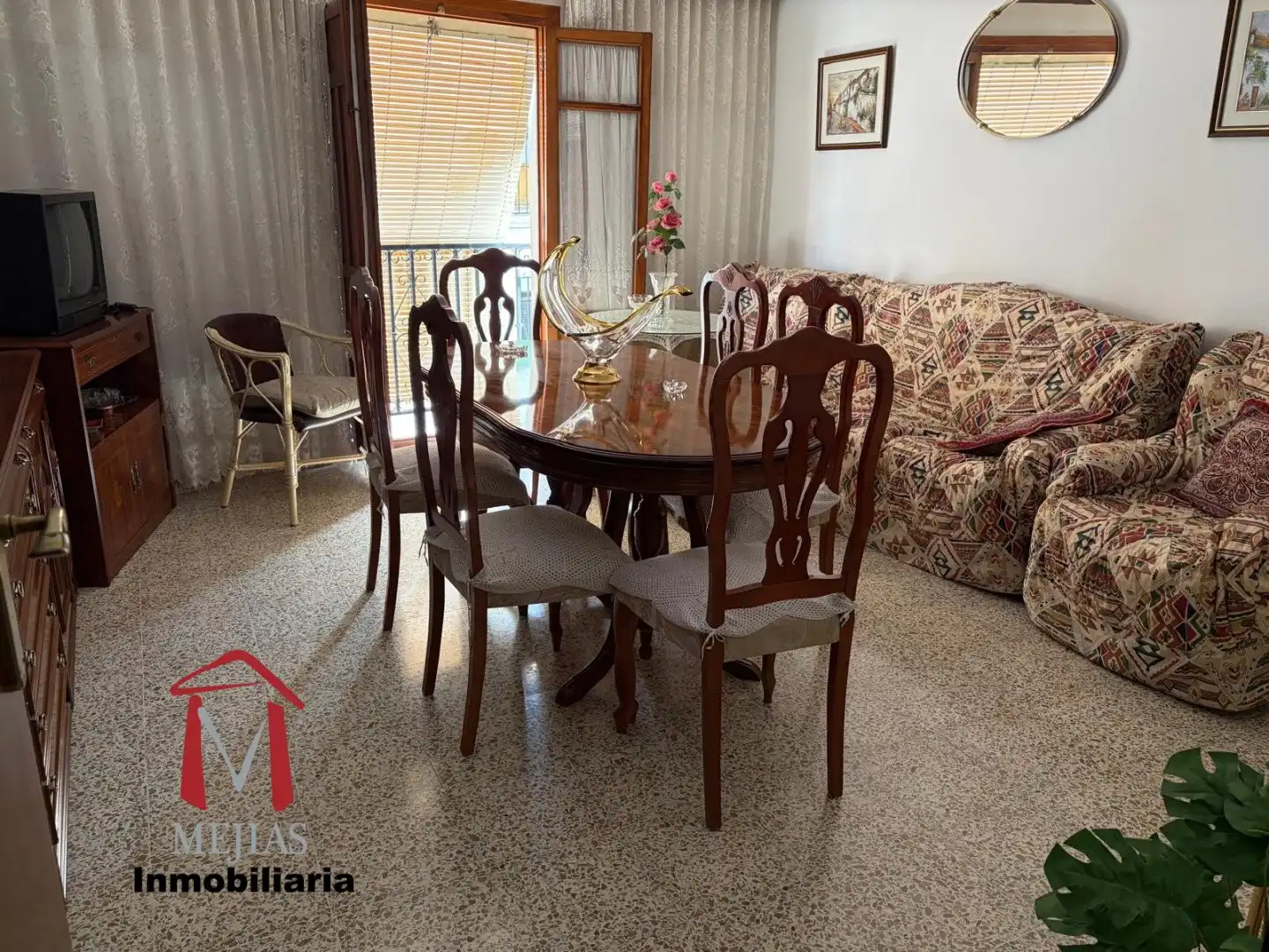 Comedor de Piso en venta en Antequera con Amueblado y Balcón