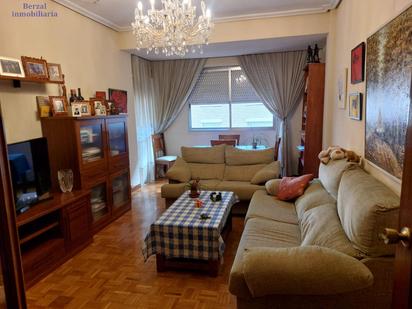 Living room of Flat for sale in  Logroño  with Terrace and Balcony