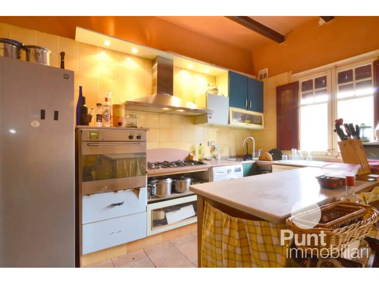 Küche von Haus oder Chalet zum Verkauf in Premià de Dalt mit Privatgarten, Terrasse und Schwimmbad