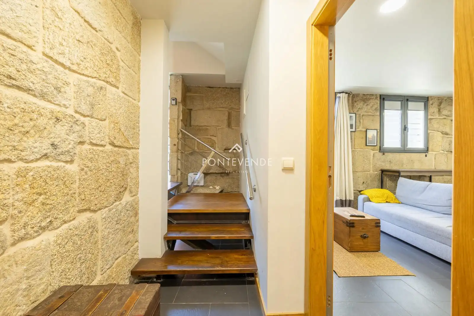 Casa adosada en venta en Cangas pueblo