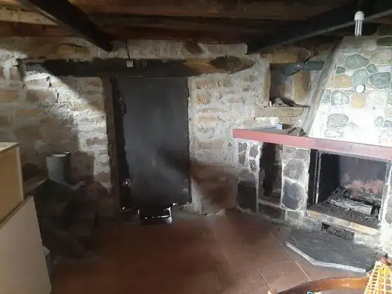 Finca rústica en venda en Aller amb Moblat