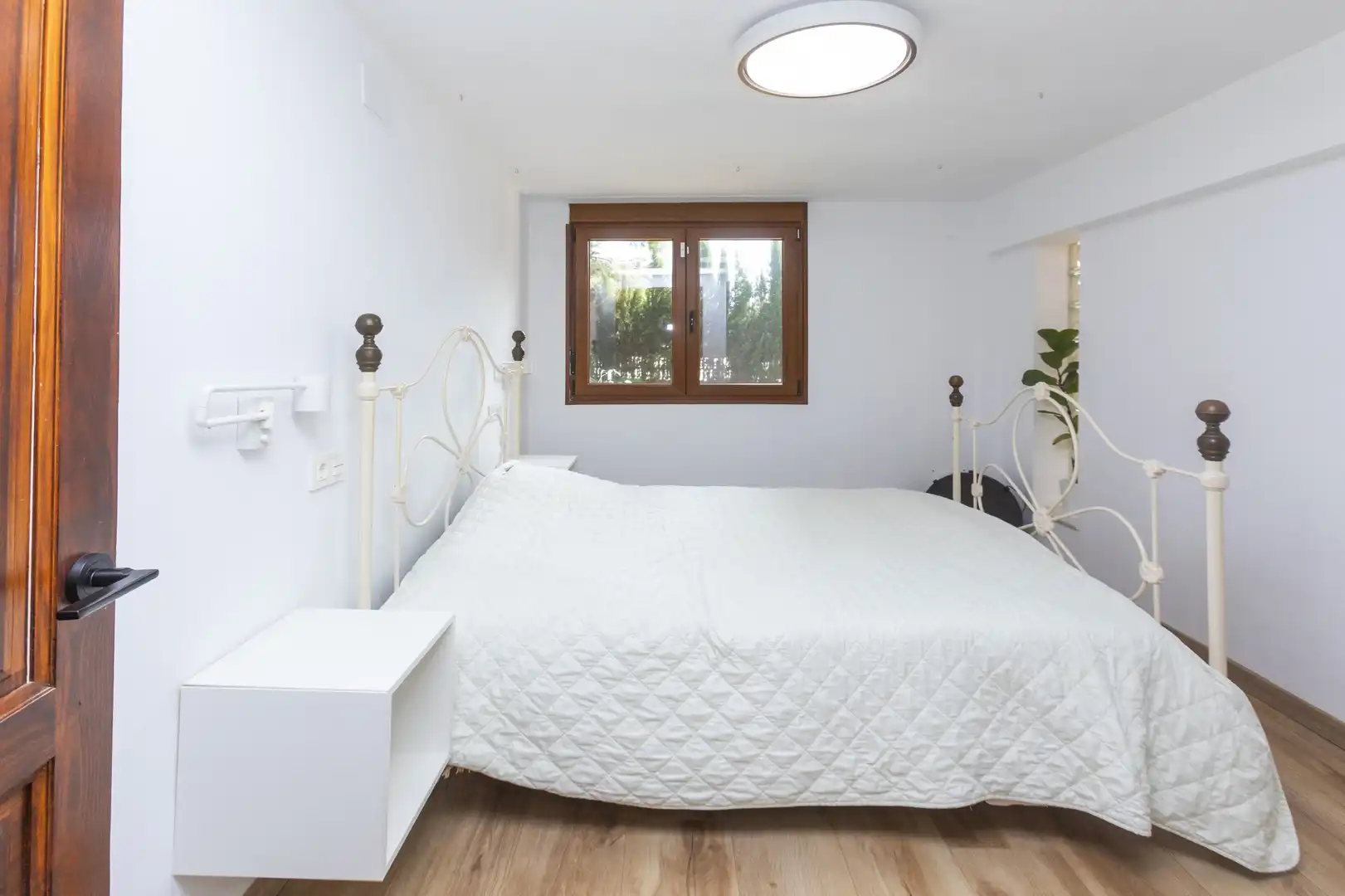 Schlafzimmer von Haus oder Chalet zum Verkauf in Benicasim / Benicàssim mit Klimaanlage, Privatgarten und Terrasse