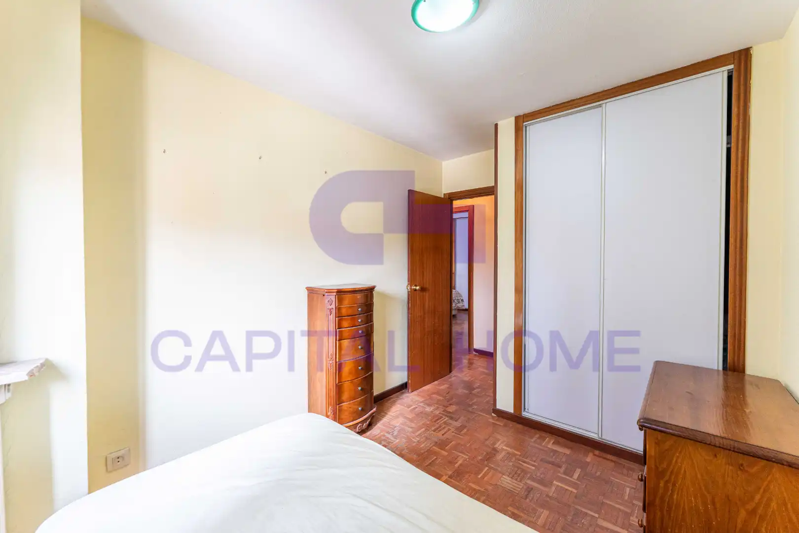 Habitación de Piso en venta en Fuenlabrada con Terraza, Amueblado y Horno