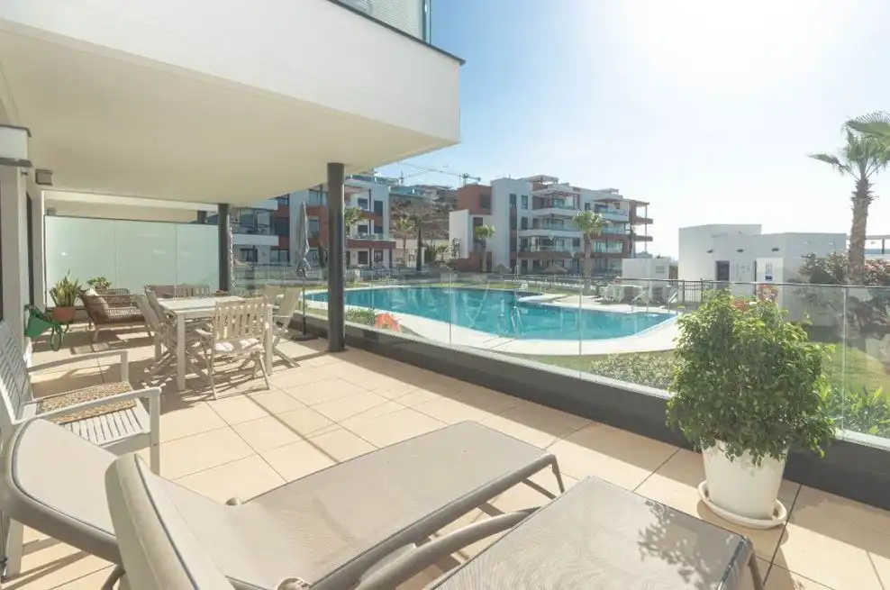 Apartament amb piscina en venda a Puerto Deportivo, imagen 20