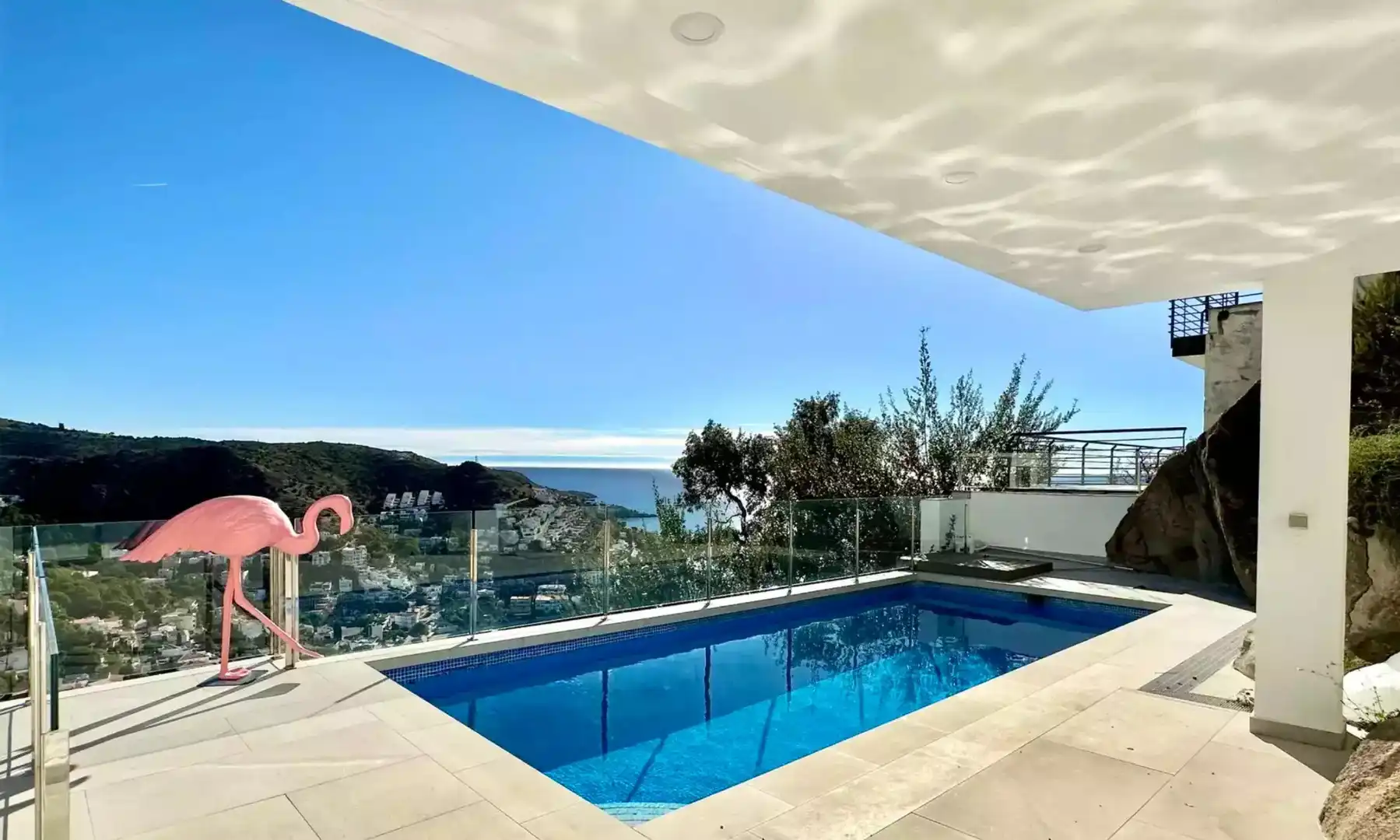 Casa con piscina en venta en joan luis vives, imagen 7