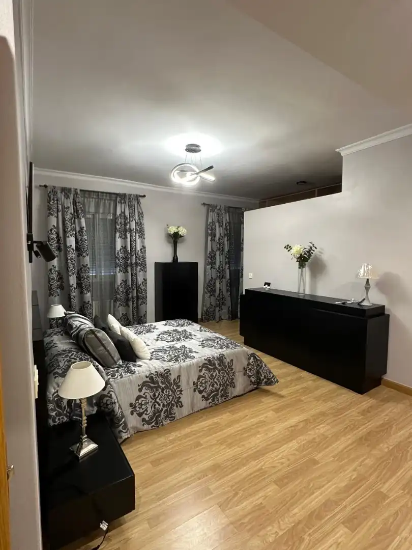 Habitación de Ático de alquiler en Don Benito con Aire acondicionado, Calefacción y Parquet