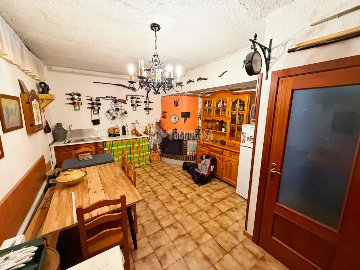 Kitchen of Detached homes for sale in Zaragoza  with Heating and Community pool