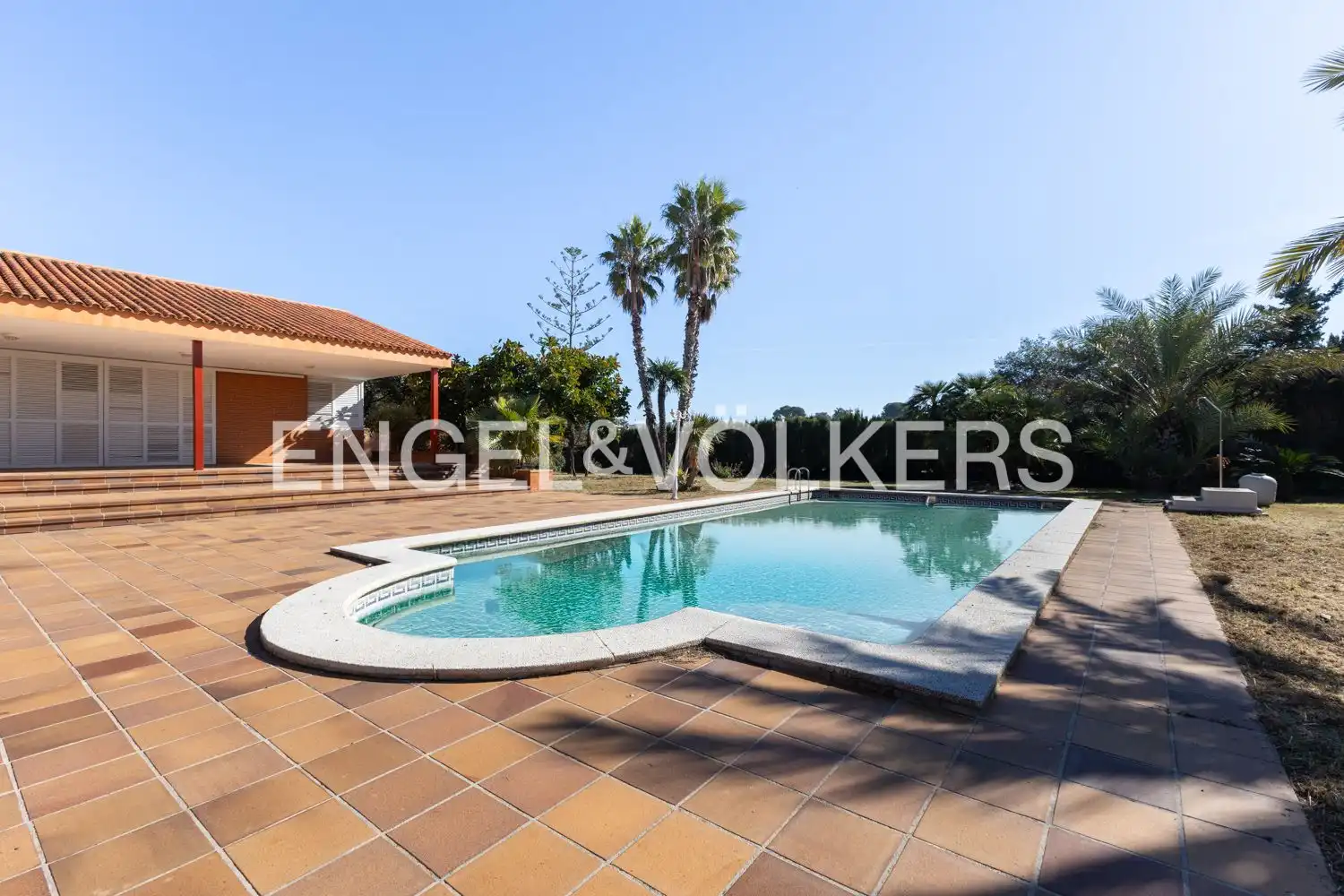 Casa con terraza en venta en Pueblo, imagen 2