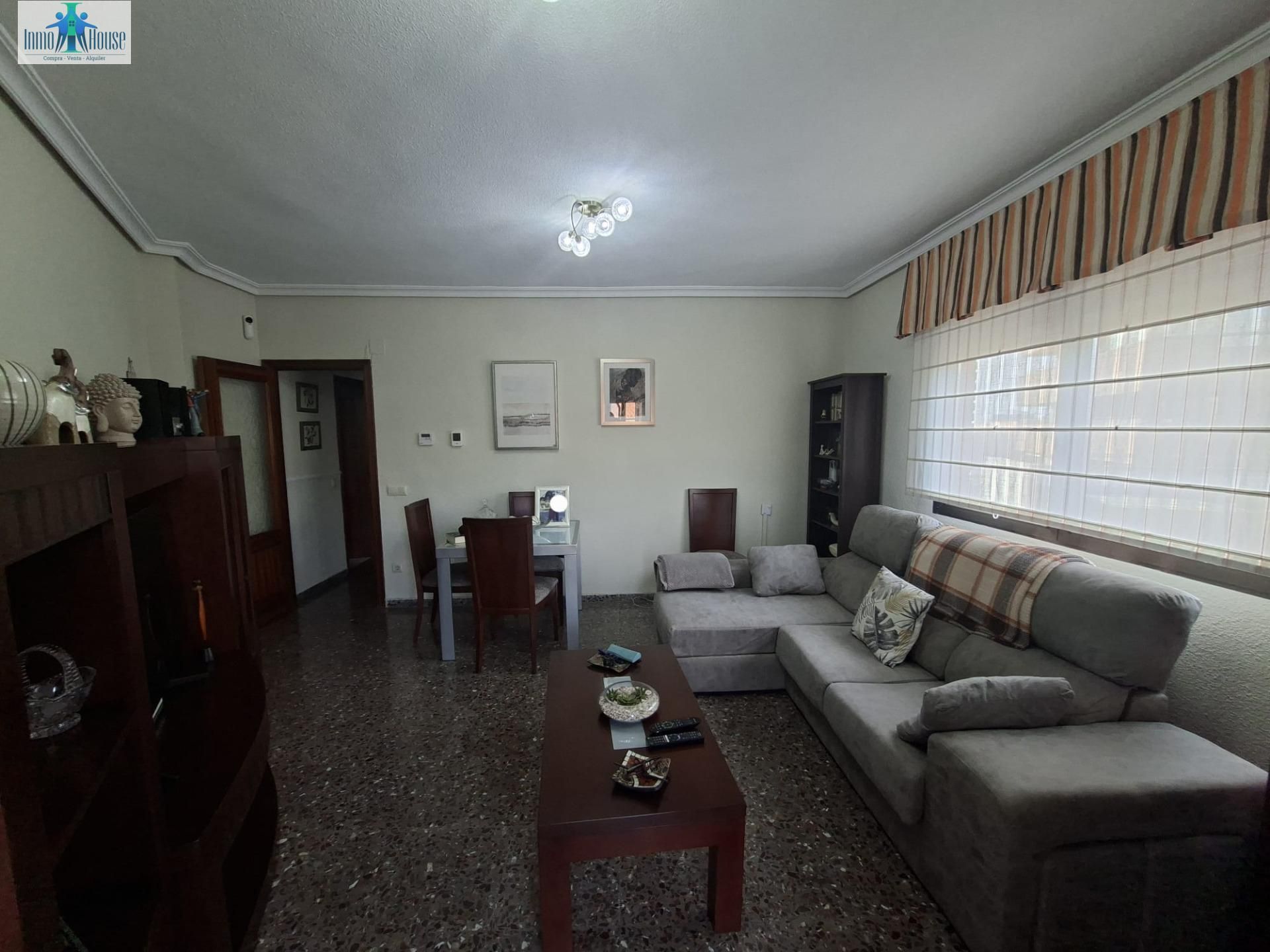 Flat for sale in Hospital