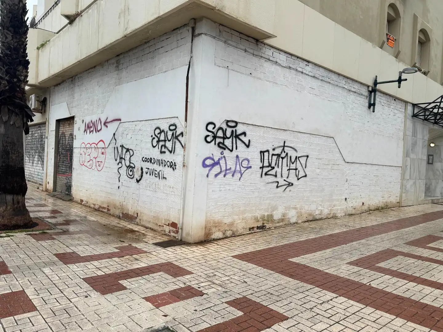 Vista exterior de Local de alquiler en Málaga