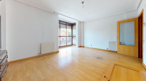 Foto 3 de Piso en venta en Aurora Boreal, Valdebernardo - Valderribas, Madrid Capital