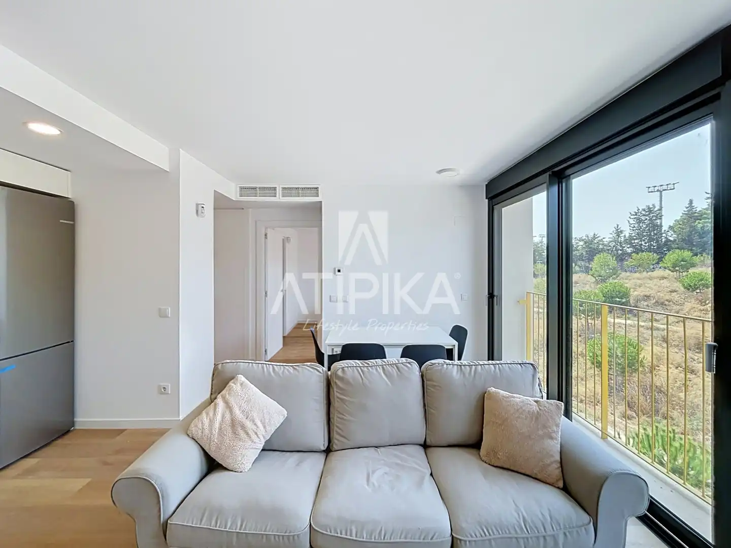 Living room of Flat for rent in Barcelona  with Air Conditioner, Parquet flooring and Storage room