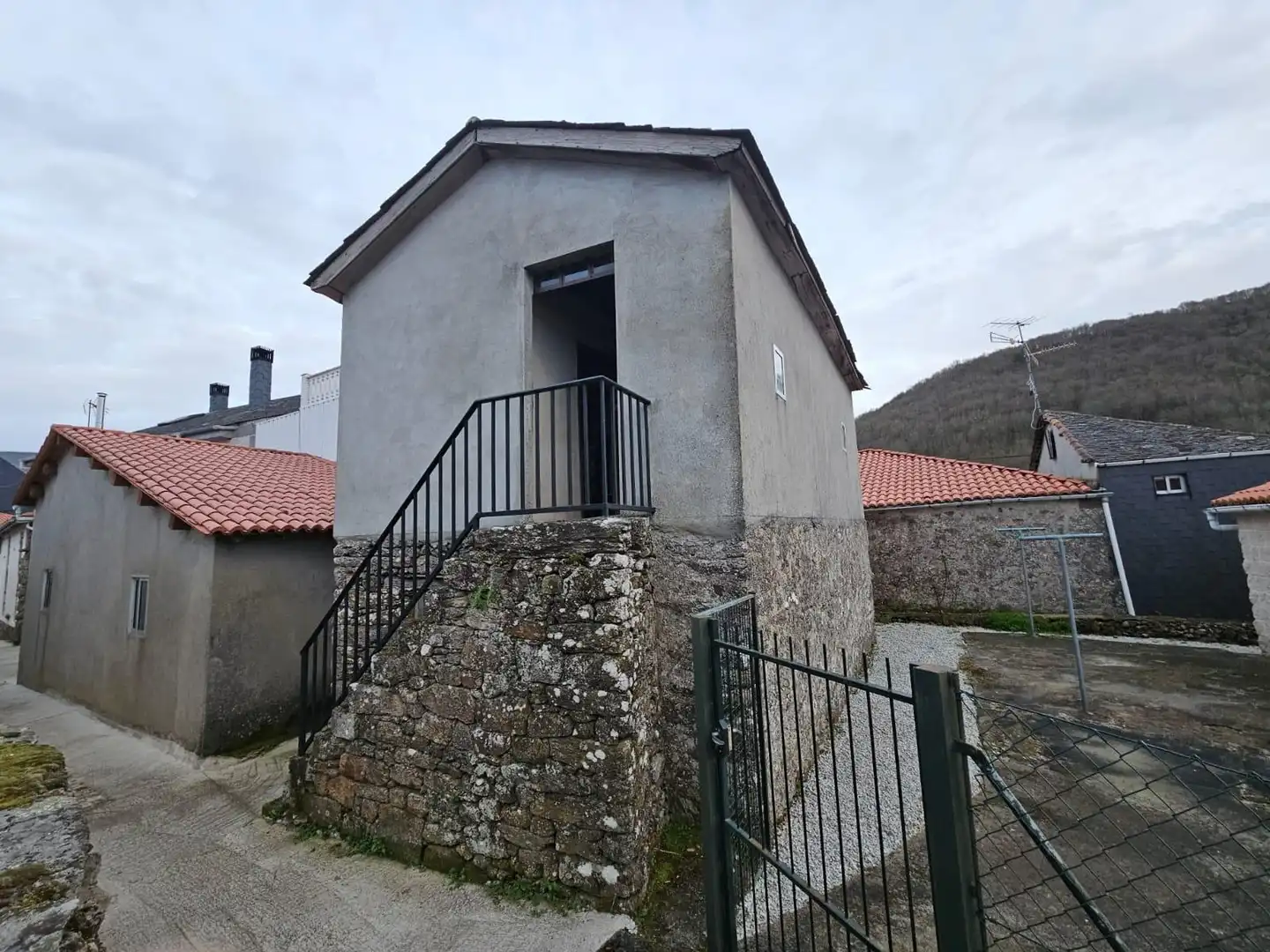 Finca rústica en venda a A Teixeira