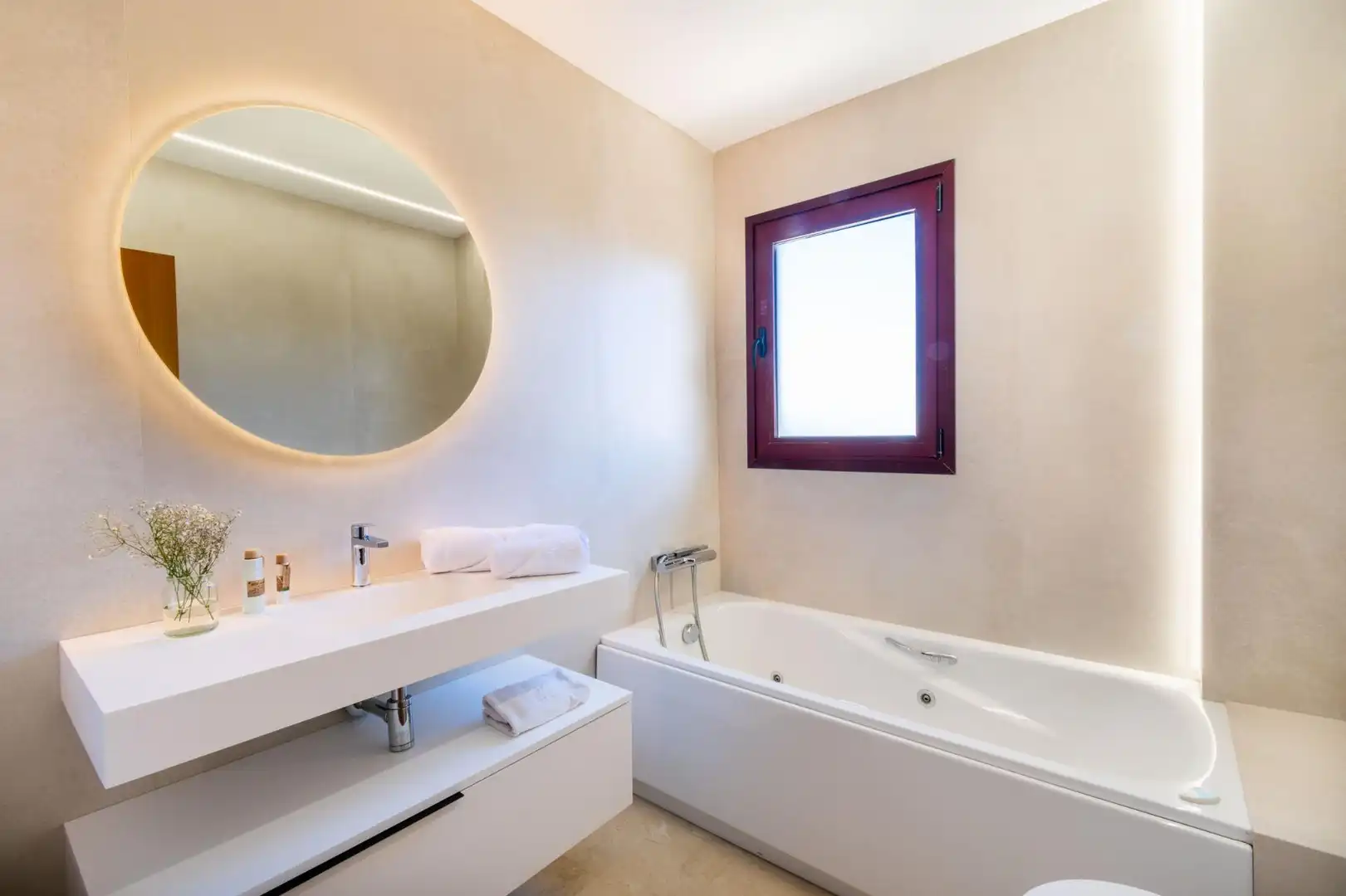 Baño de Apartamento de alquiler en L'Alfàs del Pi con Aire acondicionado, Terraza y Amueblado