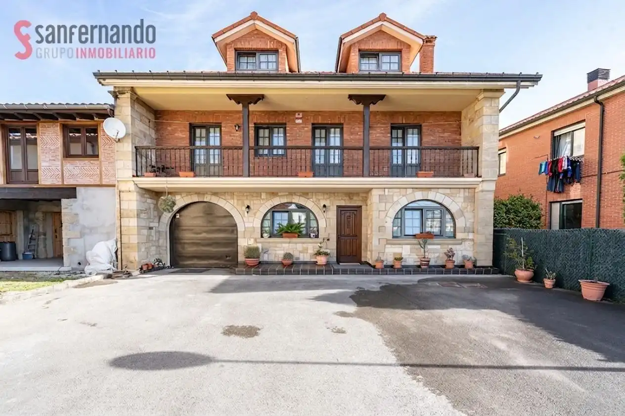 Exterior view of Houses for sale in Miengo  with Heating, Private garden and Storage room