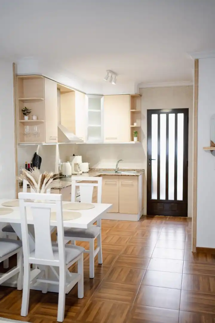 Cocina de Piso de alquiler en Torrevieja con Aire acondicionado, Calefacción y Terraza
