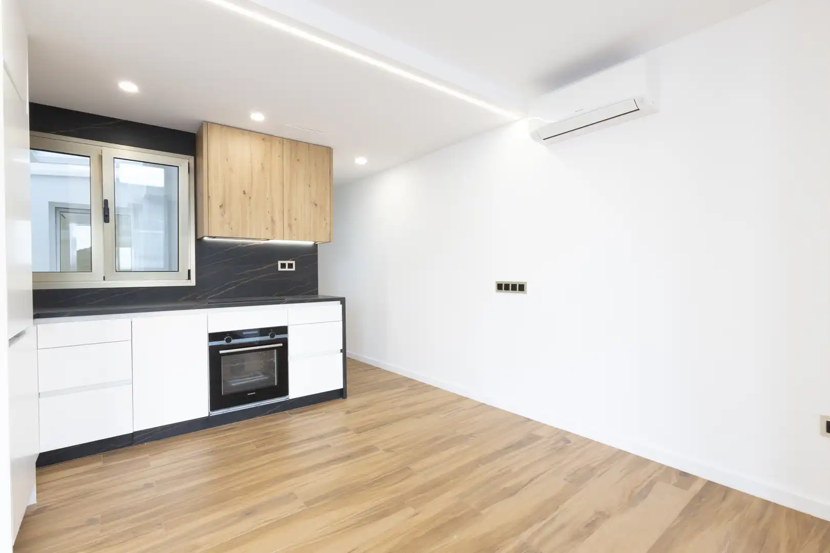 Piso con piscina en venta en C. Herrador, 23, imagen 4