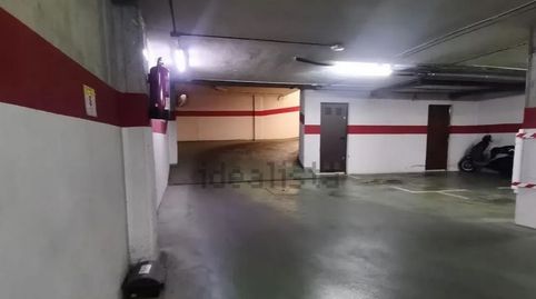 Foto 2 de Garaje de alquiler en Calle Coullaut Valera, 18, Tiro de Línea, Sevilla Capital