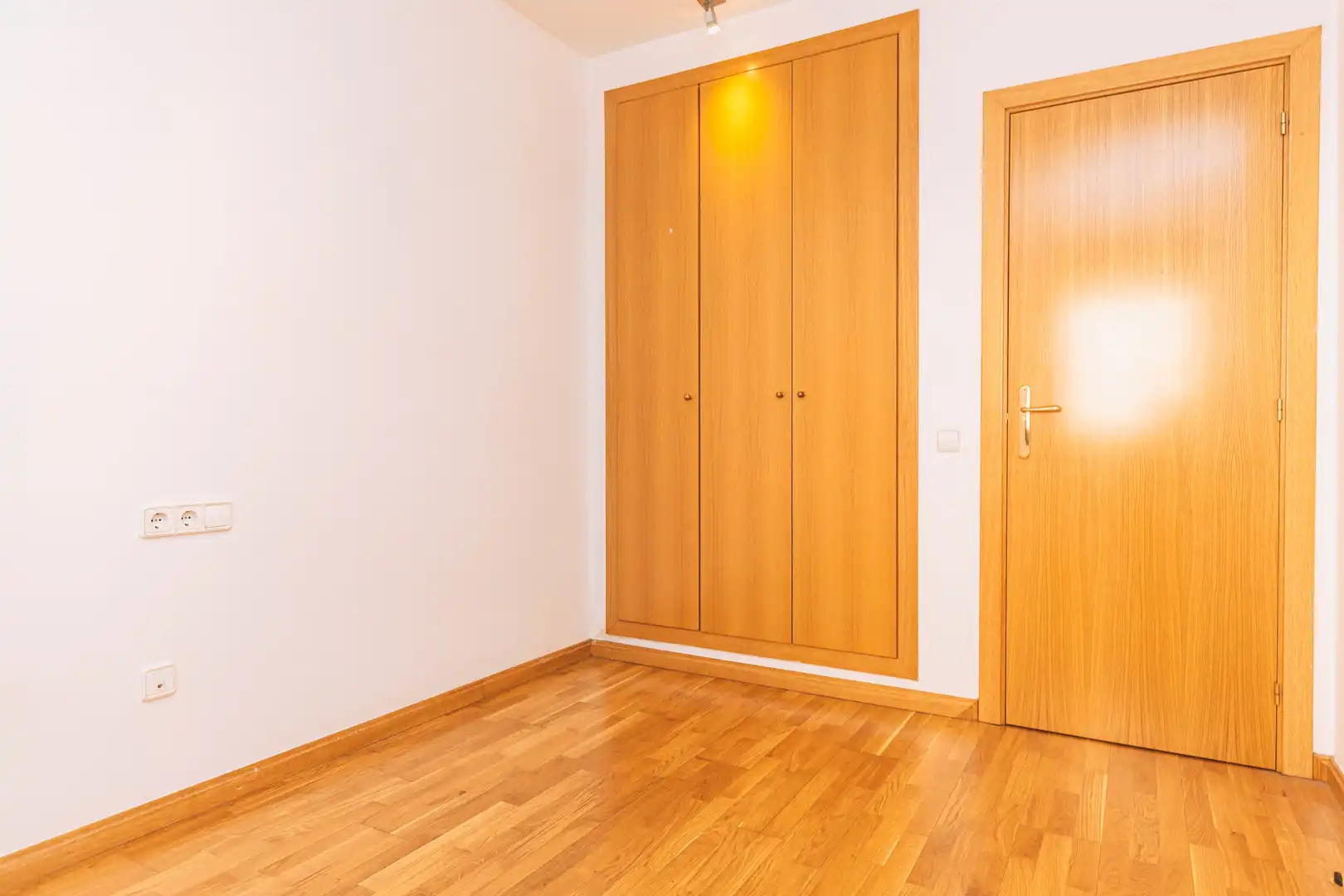 Flat for sale in Sant Cebrià de Vallalta