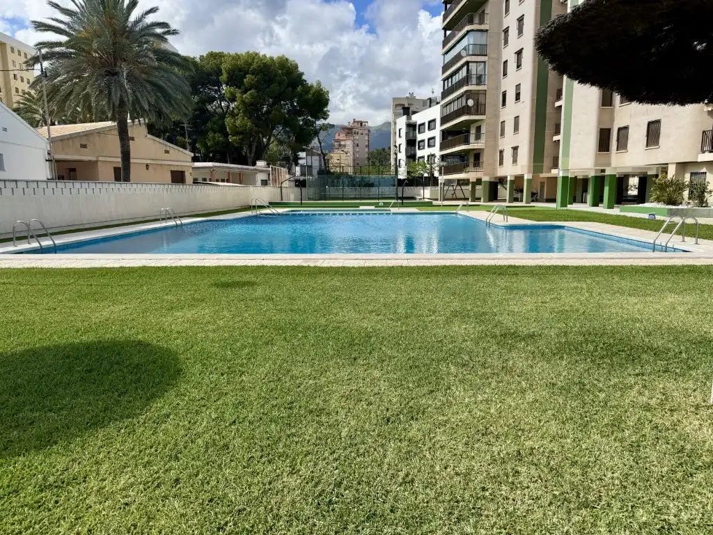 Apartament de lloguer a Avenida Ferrandis Salvador, Heliópolis