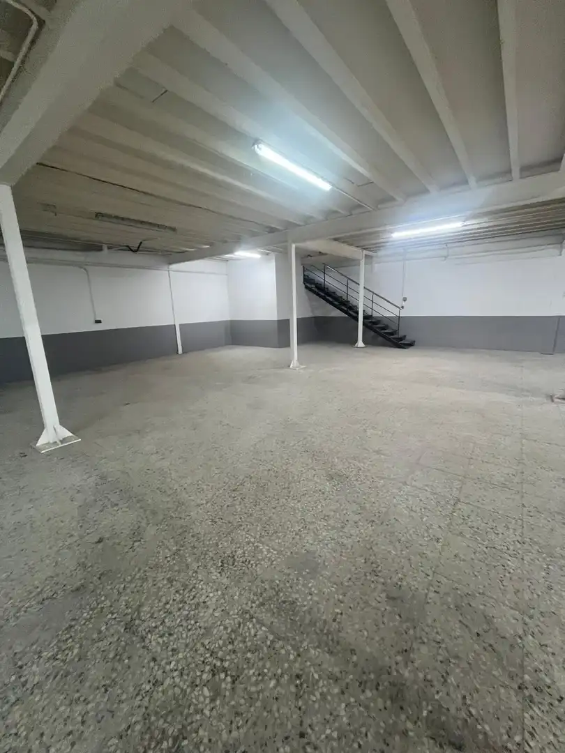 Fabrikhallen zur Miete in Algorós - El Derramador