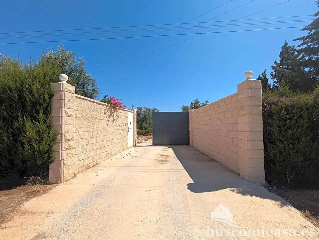 Casa o xalet en venda en Linares amb Aire condicionat, Jardí privat i Traster
