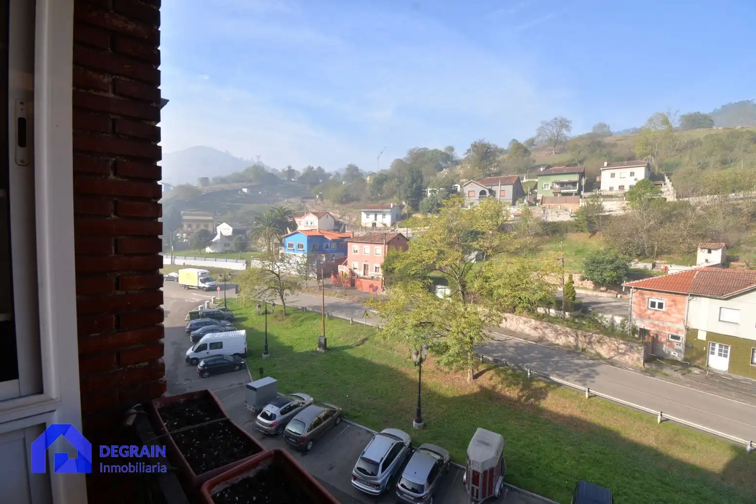 Pis en venda en Oviedo  amb Terrassa