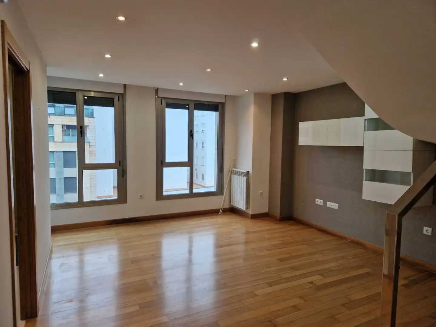 Sala de estar de Dúplex en venta en Torrelavega  con Aire acondicionado y Calefacción