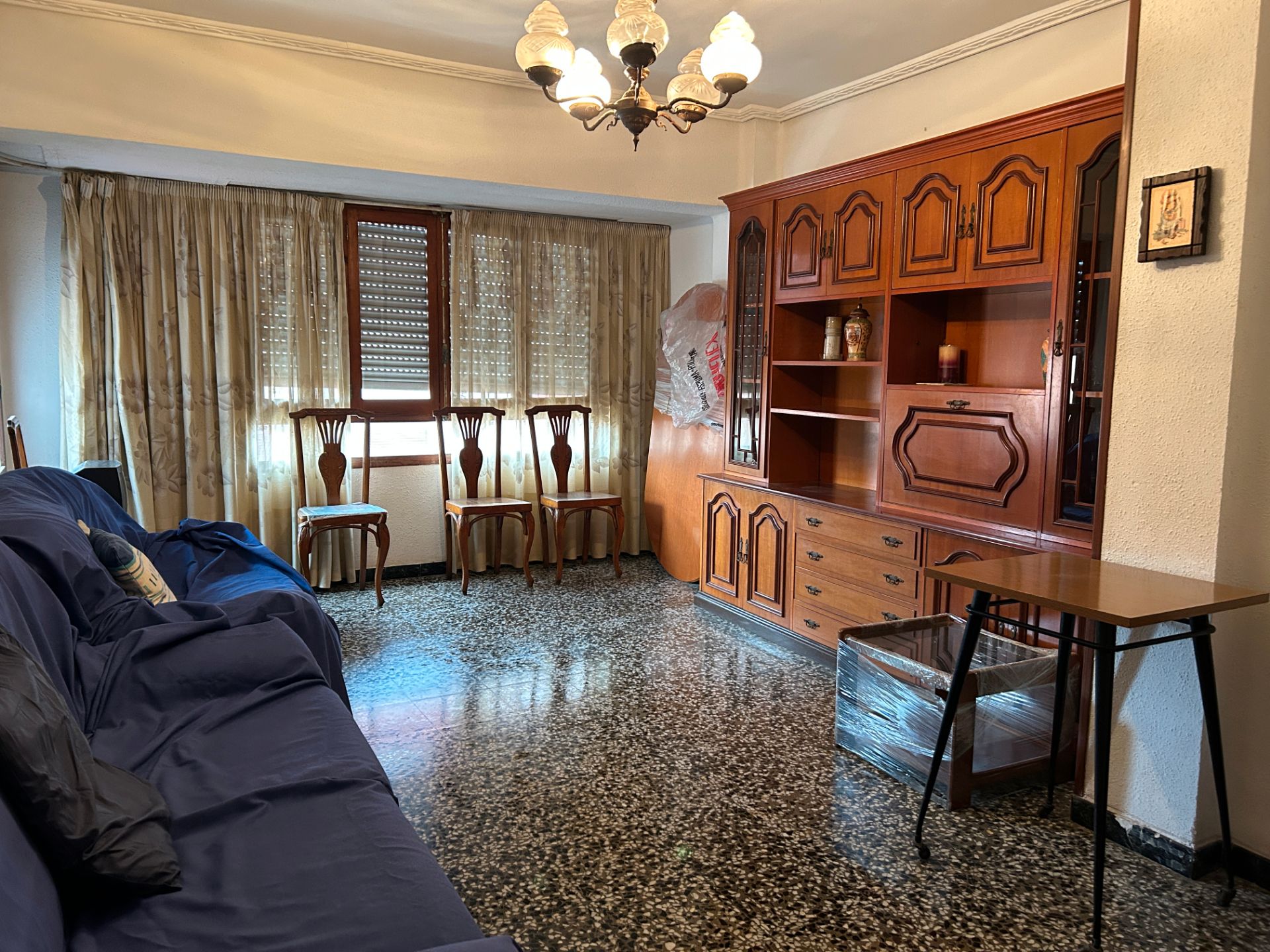 Living room of Flat for sale in Castellón de la Plana / Castelló de la Plana  with Storage room, Furnished and Balcony