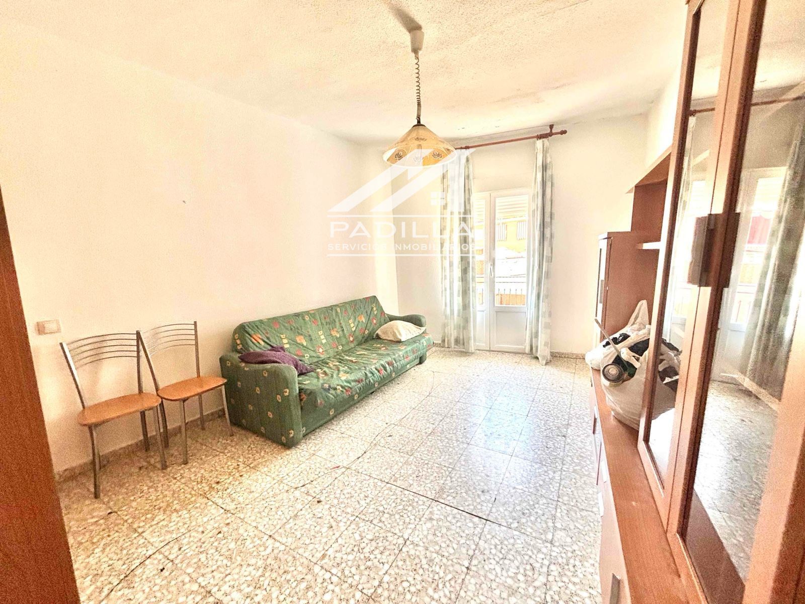 Living room of House or chalet for sale in Camarena  with Air Conditioner and Terrace