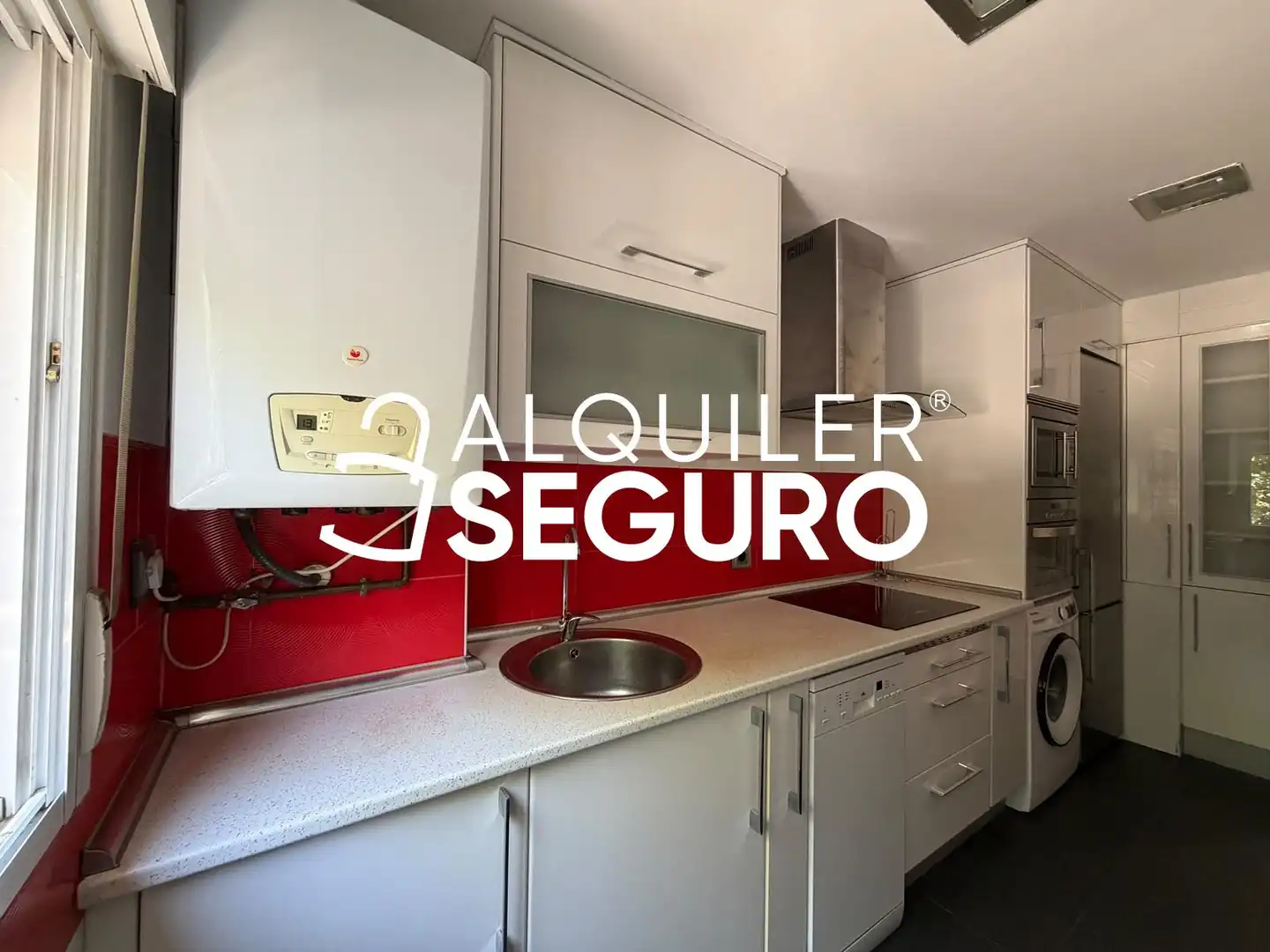 Cuina de Pis de lloguer en Madrid amb Calefacció