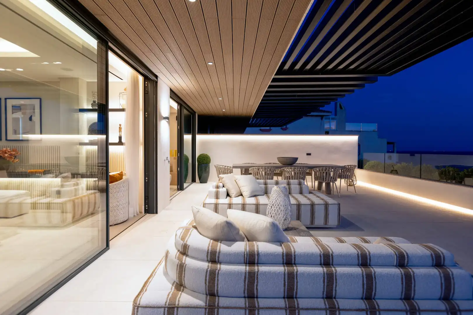 Terrassa de Apartament en venda en Estepona amb Aire condicionat, Calefacció i Terrassa