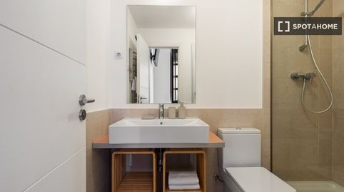 Photo 2 of Flat for rent in Universidad - Malasaña, Madrid Capital