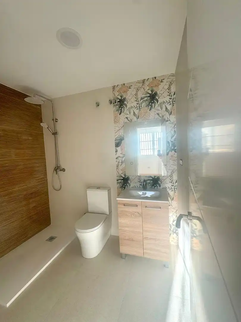 Bathroom of Buildings for sale in Torremolinos
