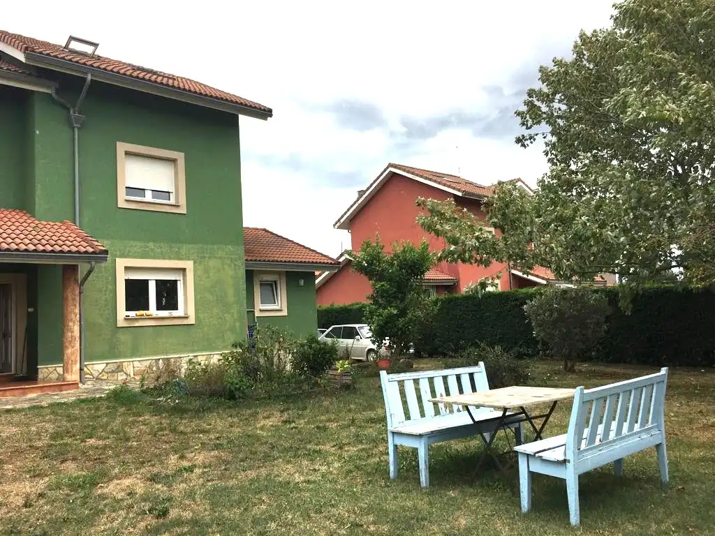 Garden of Houses for sale in Castrillón  with Heating, Private garden and Parquet flooring