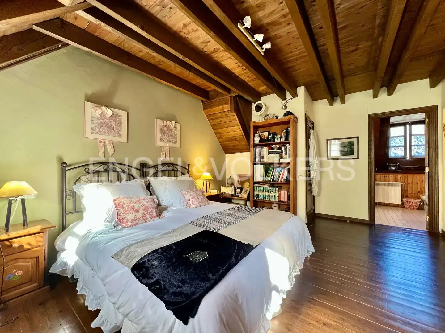 Dormitori de Casa adosada en venda en Vielha e Mijaran amb Calefacció, Jardí privat i Terrassa