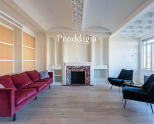 Living room of Flat to rent in  Barcelona Capital  with Air Conditioner and Terrace