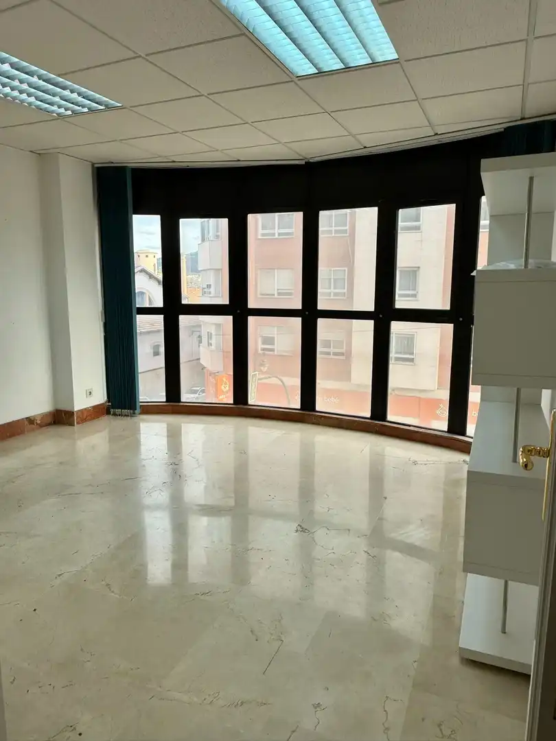 Büro mit Aufzug zur Miete in Zona Nord, imagen 7