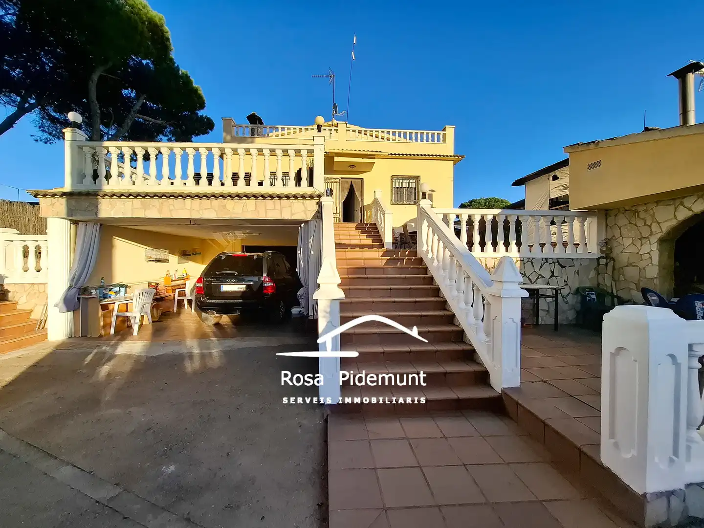 Casa o xalet en venda a Carrer Ronda Goba, La Goba
