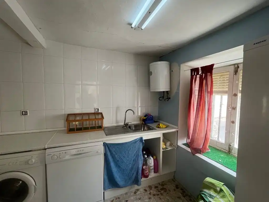Cocina de Casa o chalet en venta en La Parrilla  con Calefacción, Lavadora y Microondas