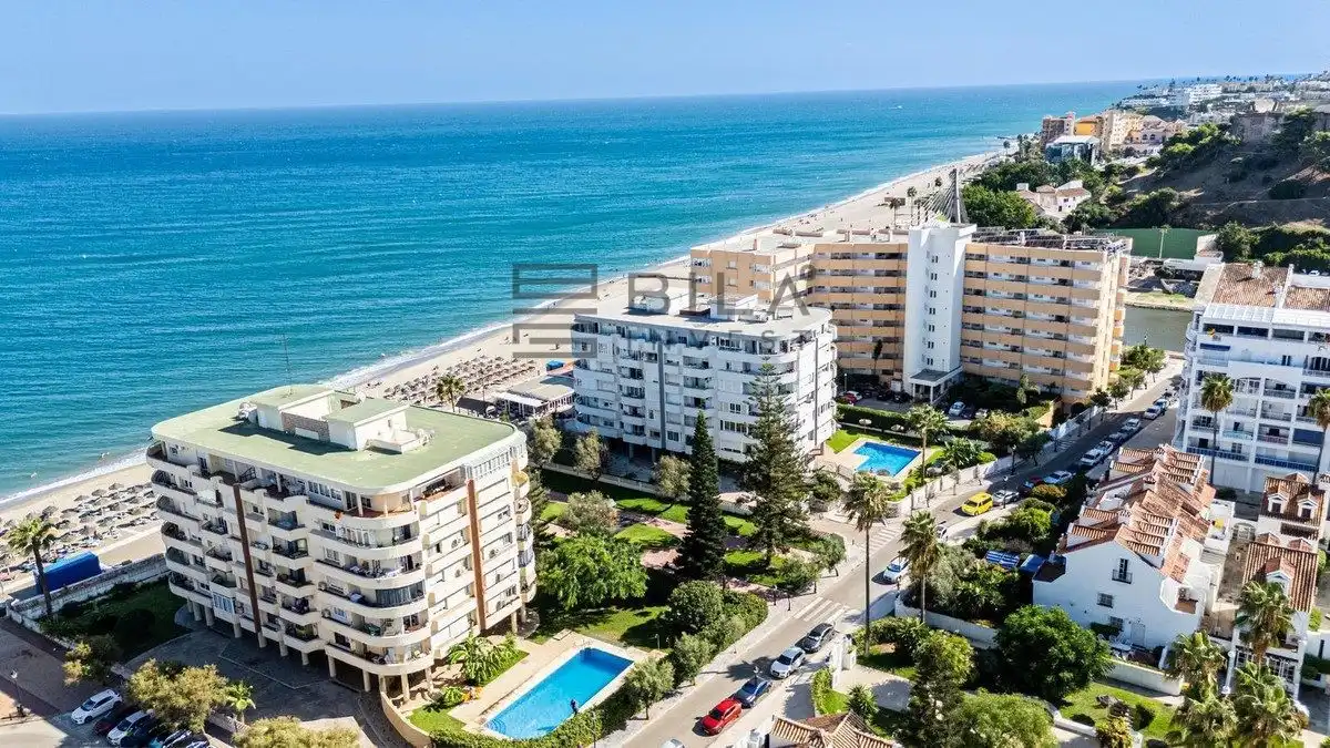 Piso con piscina en venta en Edif. La Duquesa, imagen 2