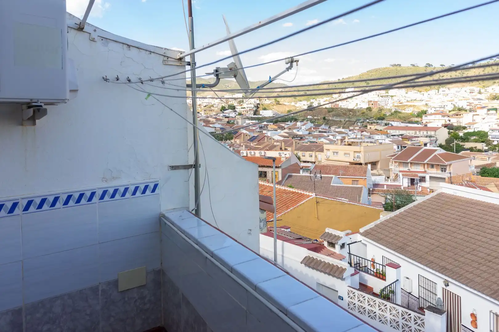 Vista exterior de Casa adosada en venta en Málaga con Aire acondicionado y Terraza