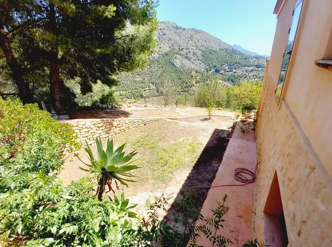 Garten von Haus oder Chalet zum Verkauf in El Castell de Guadalest mit Klimaanlage, Privatgarten und Terrasse