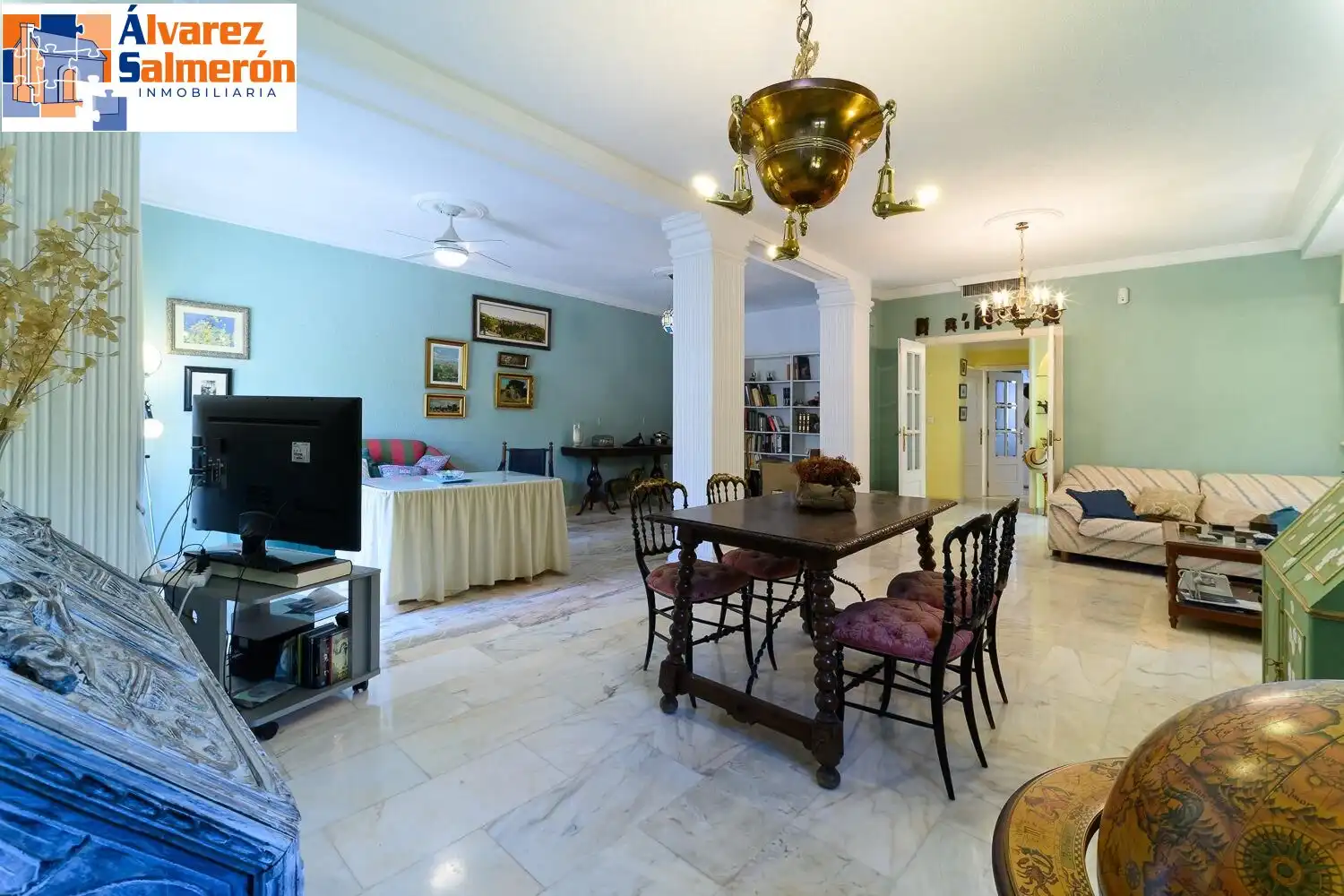 Sala de estar de Casa o chalet en venta en Albolote con Piscina