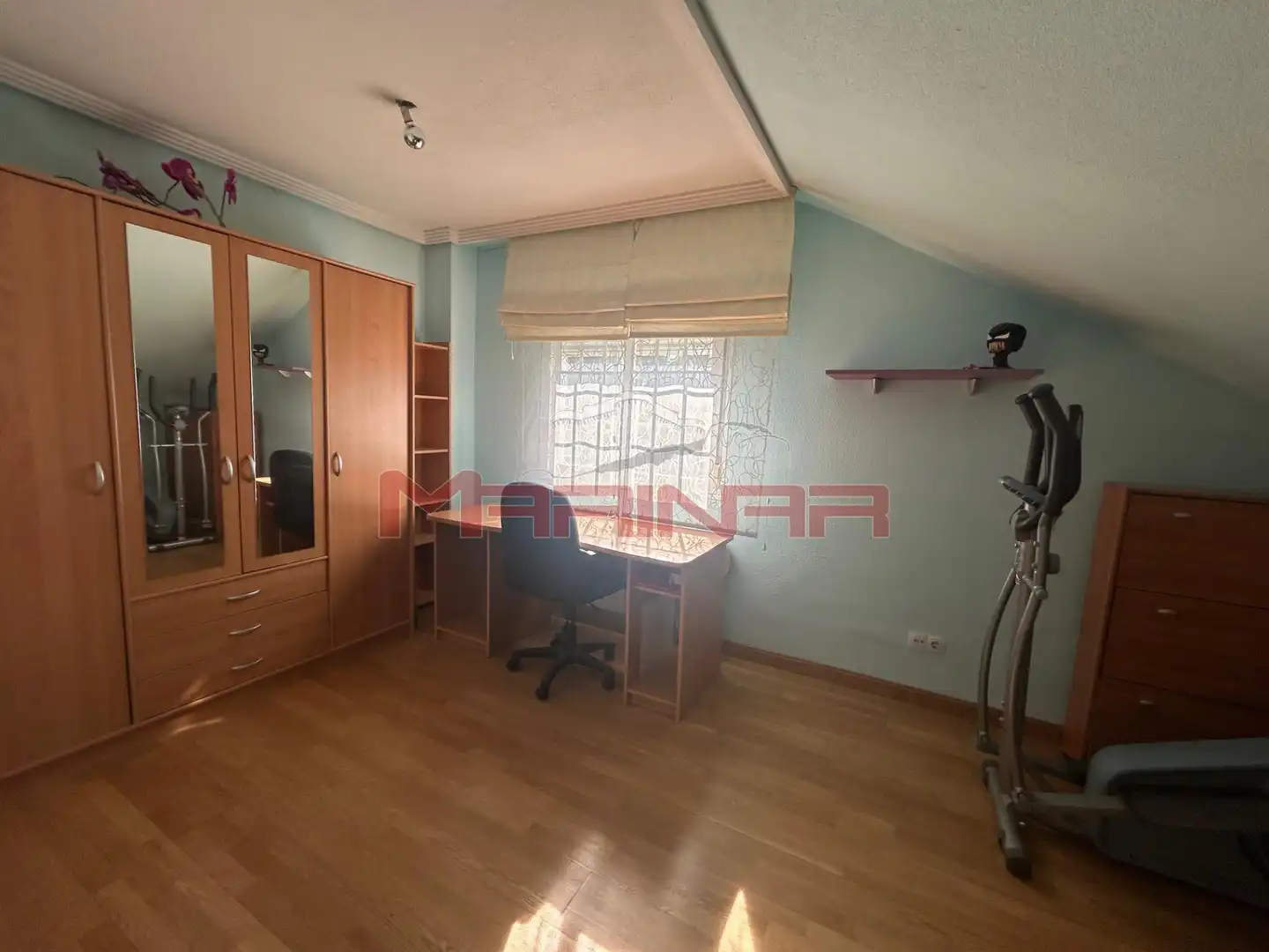 Dormitori de Casa adosada en venda en Seseña amb Aire condicionat, Calefacció i Jardí privat