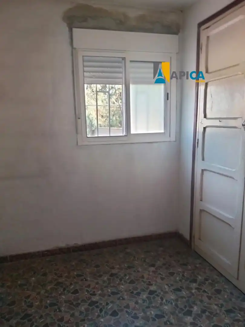 Habitación de Casa o chalet en venta en Algeciras con Trastero y Alarma