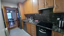 Cuina de Pis en venda en Cerdanyola del Vallès amb Calefacció i Balcó